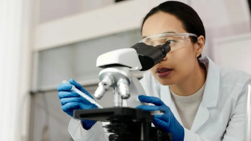 Top Tips for Choosing the Right Lab Technologies for Your Research