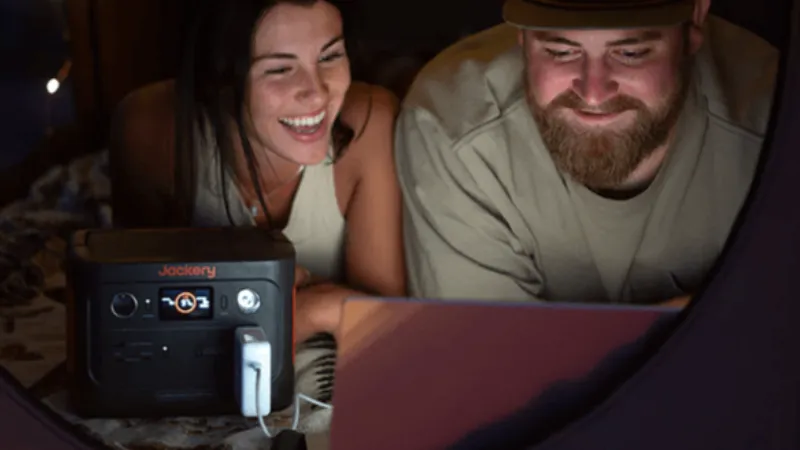 Affordable Portable Power The Jackery Solar Generator 1000 v2 for UK Students, Renters, and Young Professionals