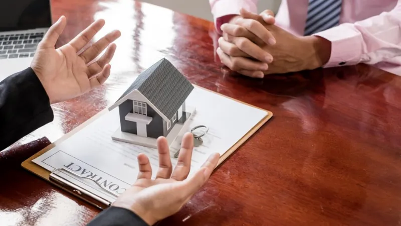 How to Start Resolving Disputes Through Communication