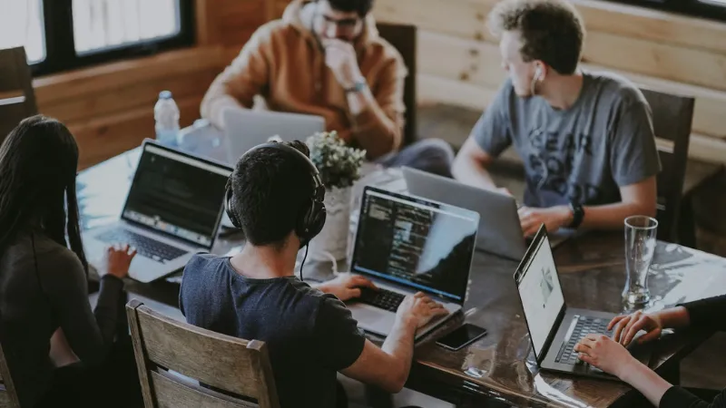 Bootstrapping vs. Funding
